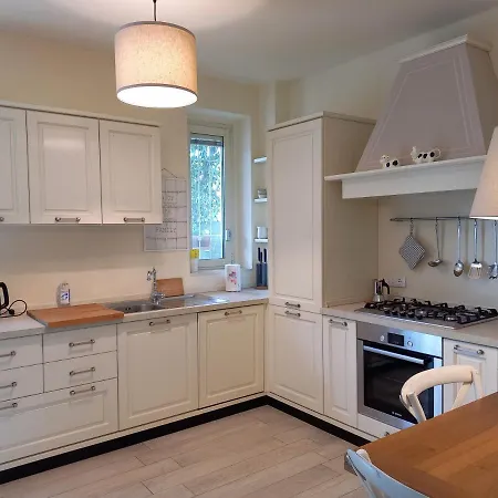 Holiday home Emerilla Bedizzole
